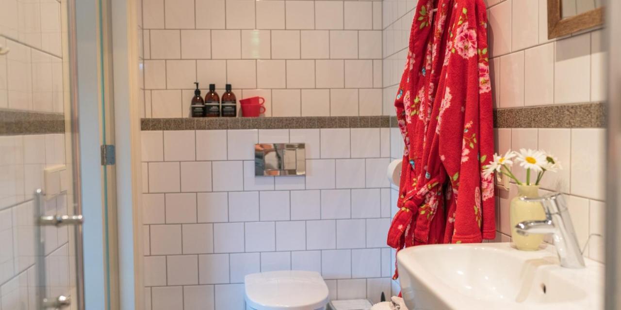 B&B De Ouw Skuur Oirschot Exterior photo